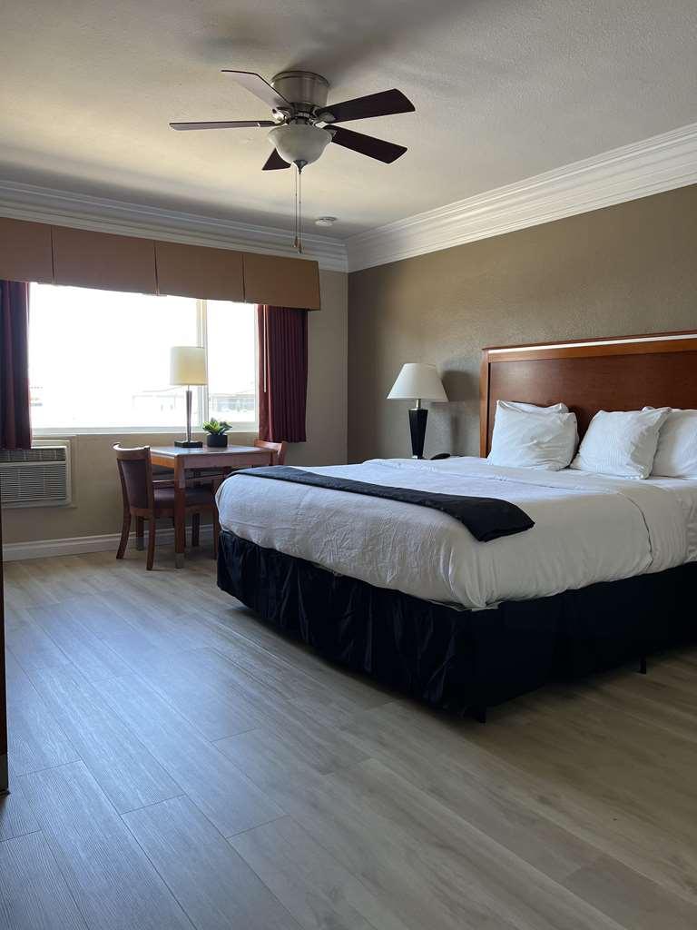 Best Western Tradewinds Моро Бей Стая снимка