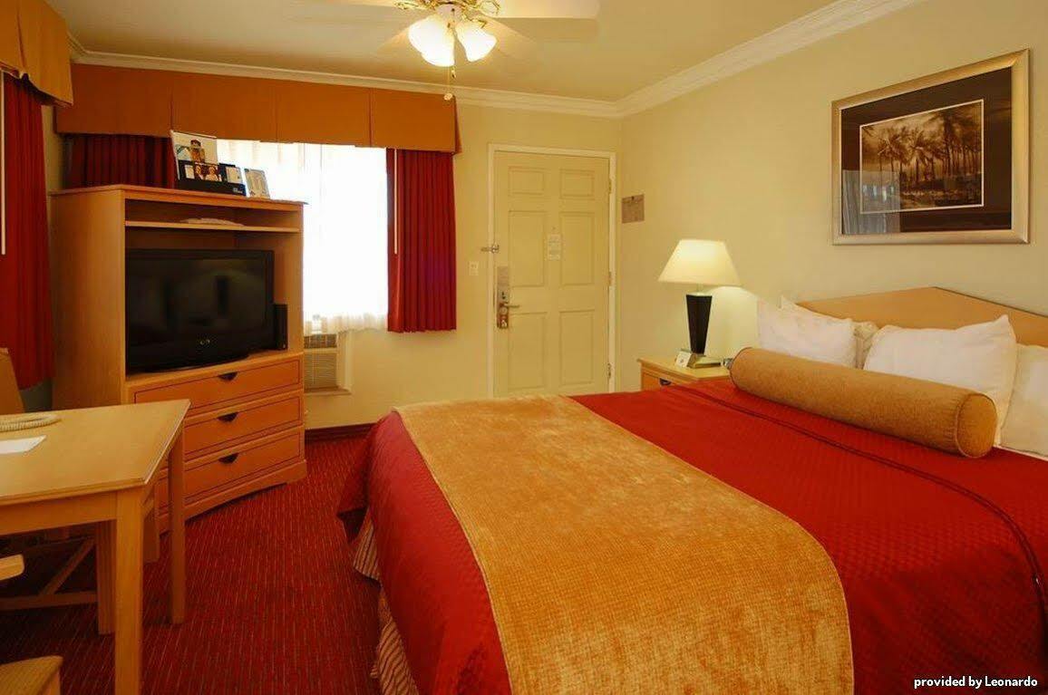 Best Western Tradewinds Моро Бей Екстериор снимка