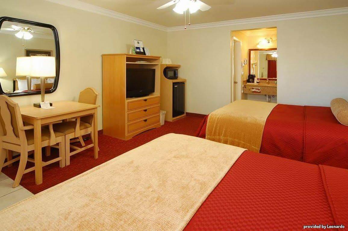 Best Western Tradewinds Моро Бей Екстериор снимка